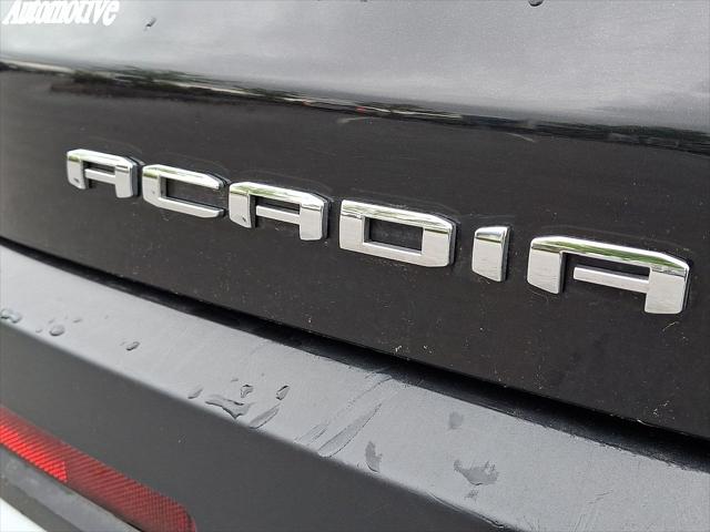 2023 GMC Acadia AWD SLT