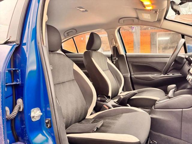 2021 Nissan Versa SV Xtronic CVT