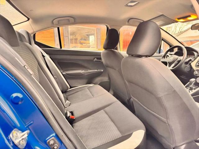2021 Nissan Versa SV Xtronic CVT