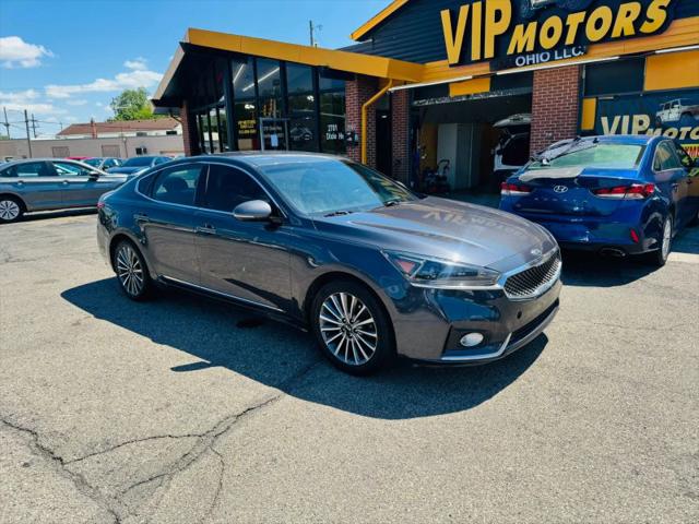 2017 Kia Cadenza Premium
