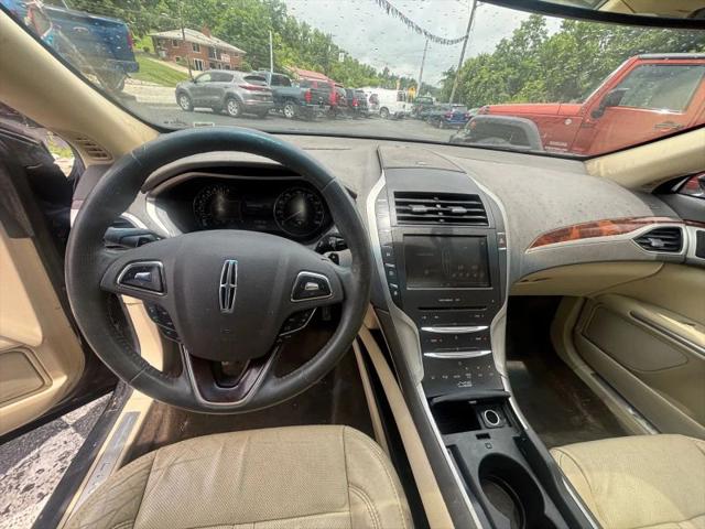 2014 Lincoln MKZ Base