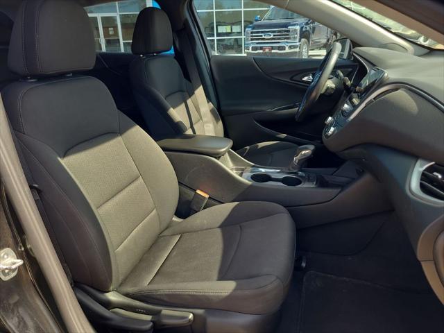 2021 Chevrolet Malibu FWD RS