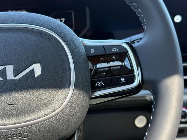 2026 Kia Carnival SX