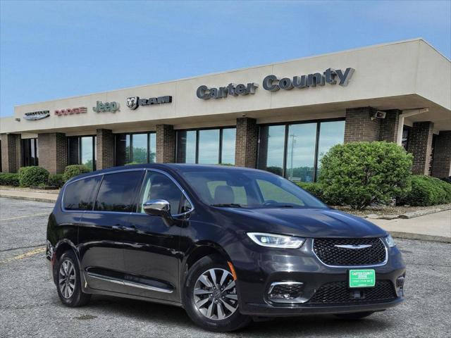 2023 Chrysler Pacifica Hybrid Limited for sale in Ardmore, OK