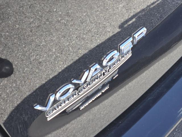 2024 Chrysler Voyager LX