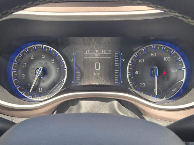 2024 Chrysler Voyager LX