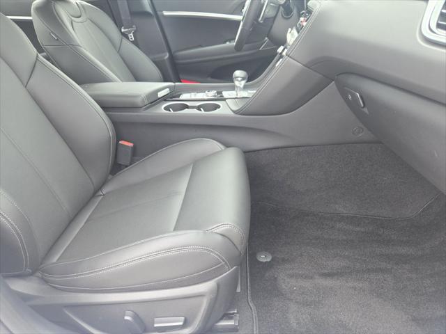 2026 Genesis G70 2.5T RWD