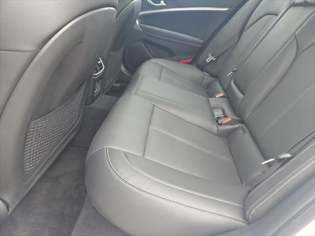 2026 Genesis G70 2.5T RWD