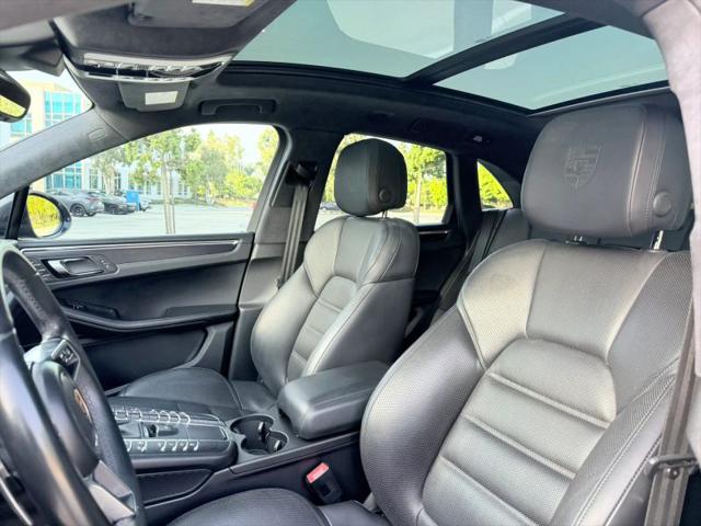 2017 Porsche Macan GTS
