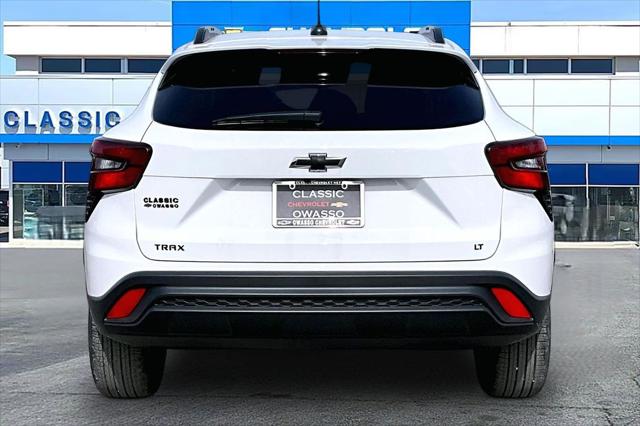 2026 Chevrolet Trax FWD LT