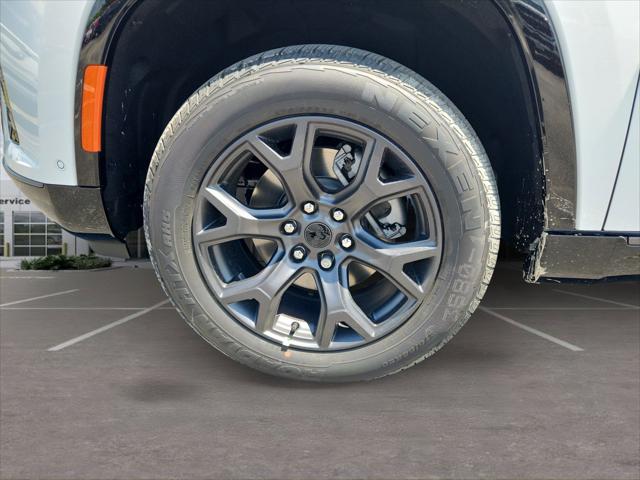 2026 Jeep Grand Wagoneer Limited Altitude 4x4
