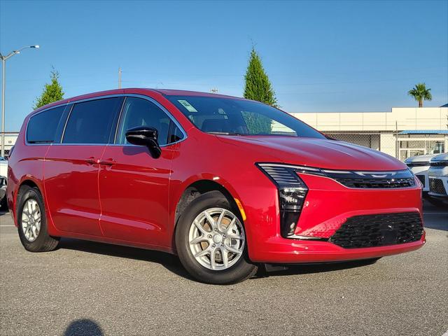 2027 Chrysler Pacifica Select for sale in Bartow, FL