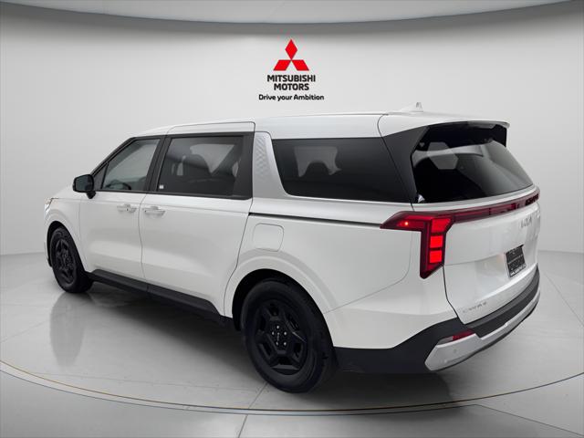 2025 Kia Carnival MPV LXS