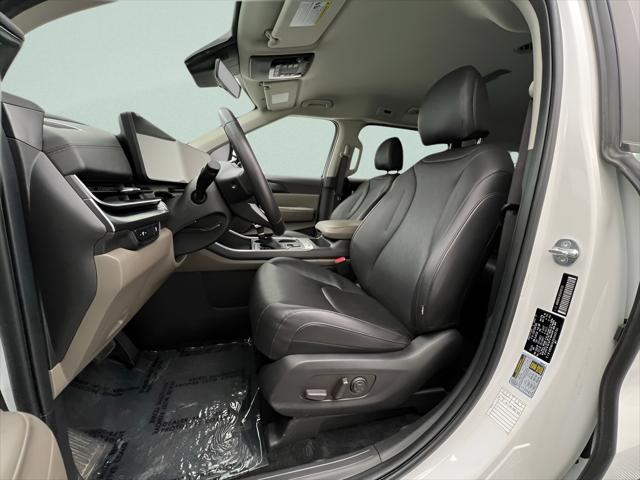 2025 Kia Carnival MPV LXS