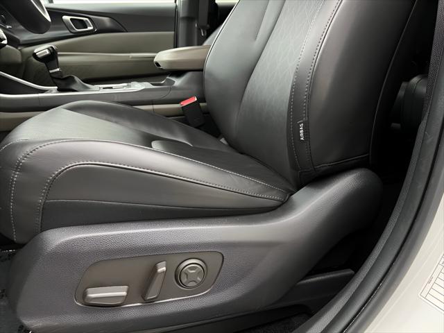 2025 Kia Carnival MPV LXS