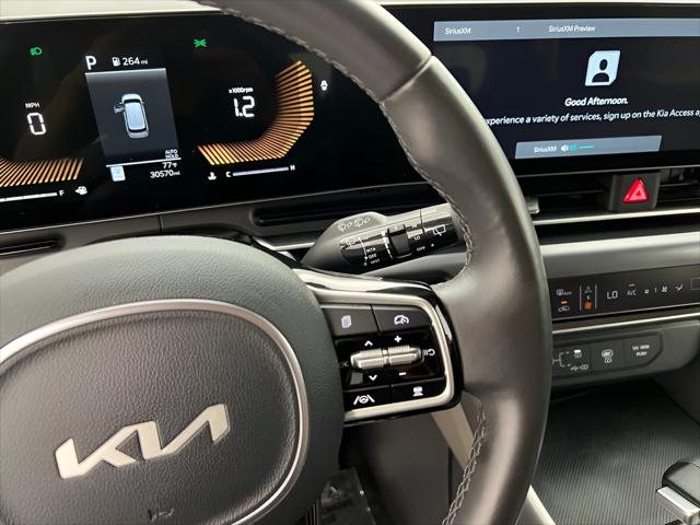 2025 Kia Carnival MPV LXS