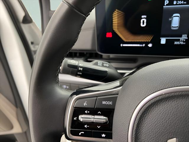 2025 Kia Carnival MPV LXS