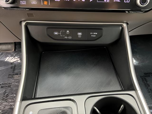 2025 Kia Carnival MPV LXS