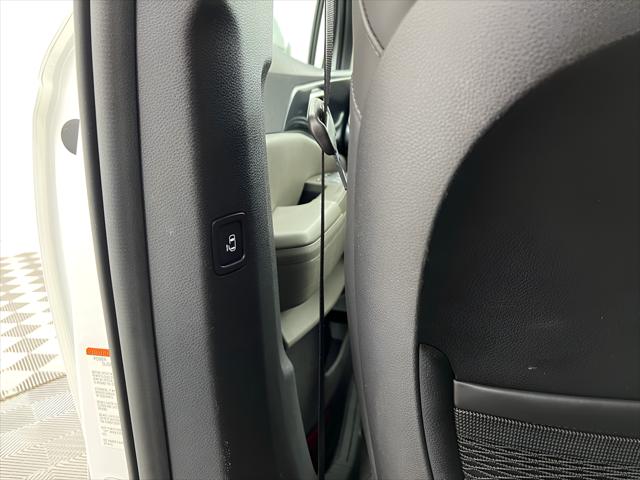 2025 Kia Carnival MPV LXS