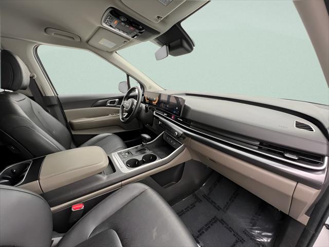 2025 Kia Carnival MPV LXS