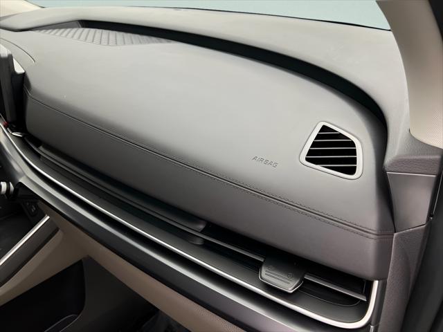 2025 Kia Carnival MPV LXS