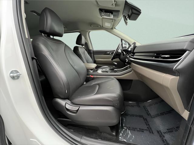 2025 Kia Carnival MPV LXS