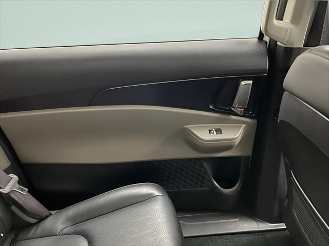 2025 Kia Carnival MPV LXS