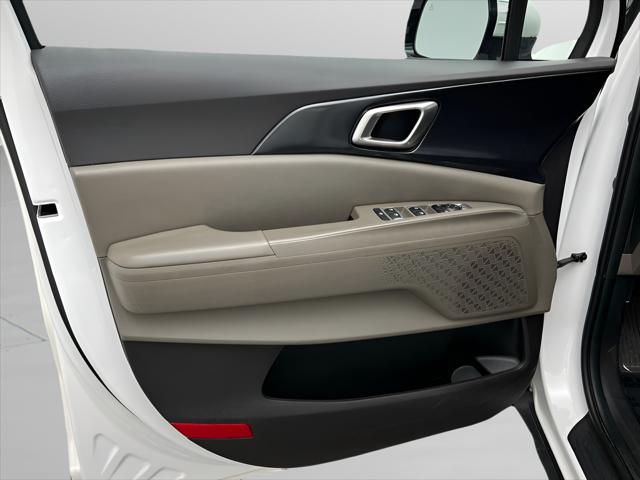 2025 Kia Carnival MPV LXS