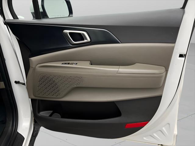 2025 Kia Carnival MPV LXS