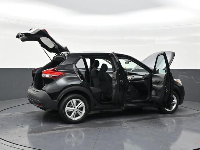 2018 Nissan Kicks S