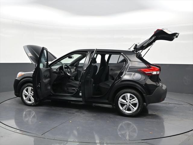 2018 Nissan Kicks S