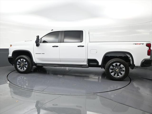 2025 Chevrolet Silverado 2500HD 4WD Crew Cab Standard Bed Custom