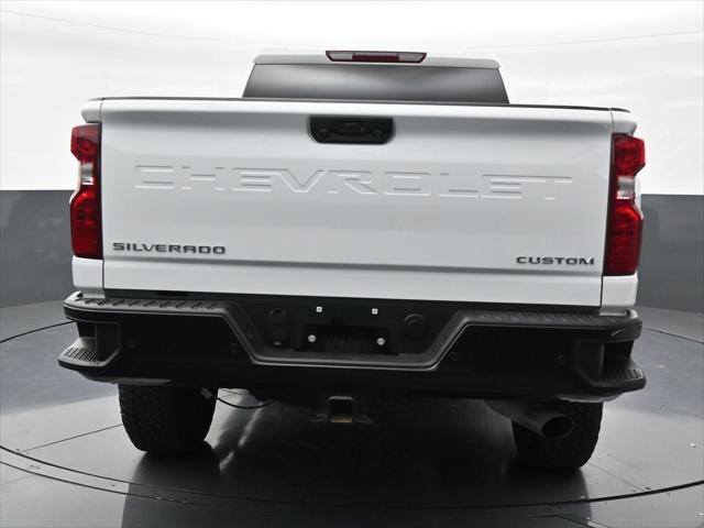 2025 Chevrolet Silverado 2500HD 4WD Crew Cab Standard Bed Custom