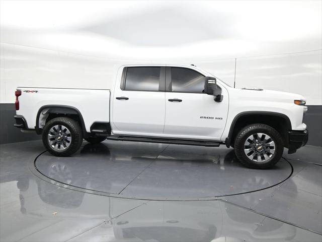 2025 Chevrolet Silverado 2500HD 4WD Crew Cab Standard Bed Custom