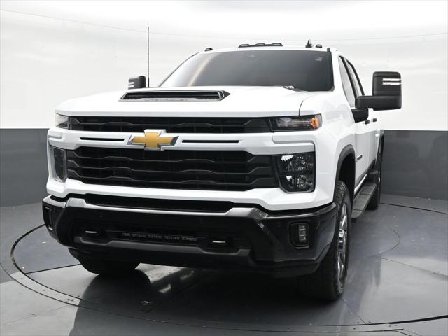 2025 Chevrolet Silverado 2500HD 4WD Crew Cab Standard Bed Custom