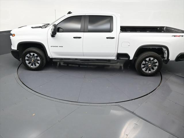 2025 Chevrolet Silverado 2500HD 4WD Crew Cab Standard Bed Custom