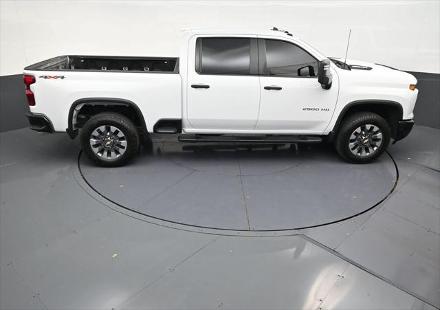 2025 Chevrolet Silverado 2500HD 4WD Crew Cab Standard Bed Custom