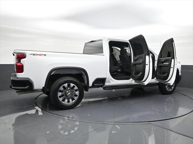2025 Chevrolet Silverado 2500HD 4WD Crew Cab Standard Bed Custom