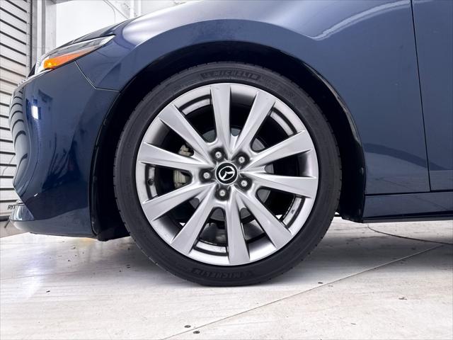 2019 Mazda Mazda3 Premium Package