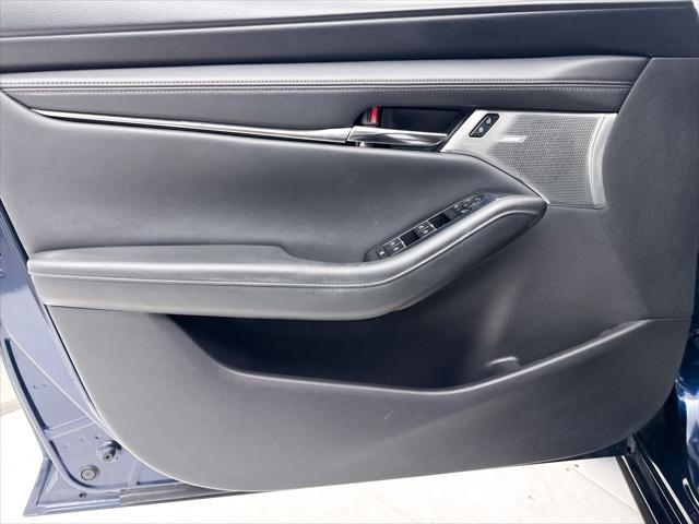 2019 Mazda Mazda3 Premium Package