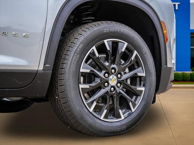 2026 Chevrolet Traverse FWD LT