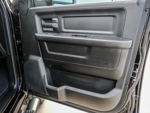 2026 Ram 2500 Black Express Crew Cab 4x4 6'4" Box