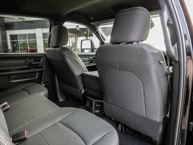 2026 Ram 2500 Black Express Crew Cab 4x4 6'4" Box