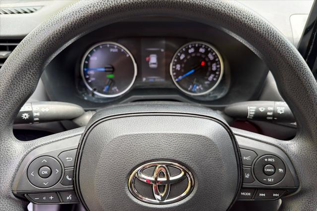 2022 Toyota RAV4 Hybrid LE
