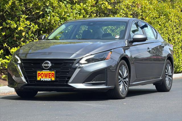 2023 Nissan Altima SV FWD