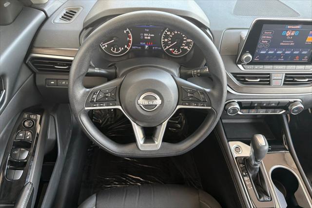 2023 Nissan Altima SV FWD