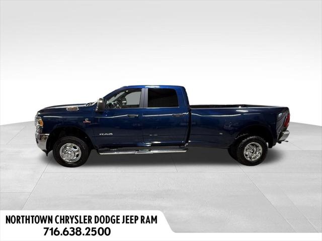 2024 Ram 3500 Big Horn Crew Cab 4x4 8' Box