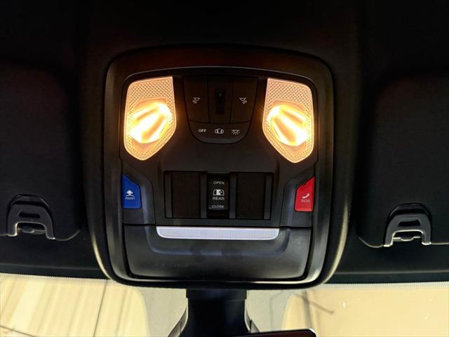 2024 Ram 3500 Big Horn Crew Cab 4x4 8' Box