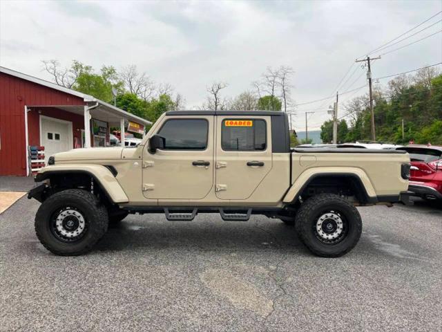 2022 Jeep Gladiator Overland