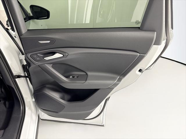 2027 Audi Q6 e-tron Premium Plus
